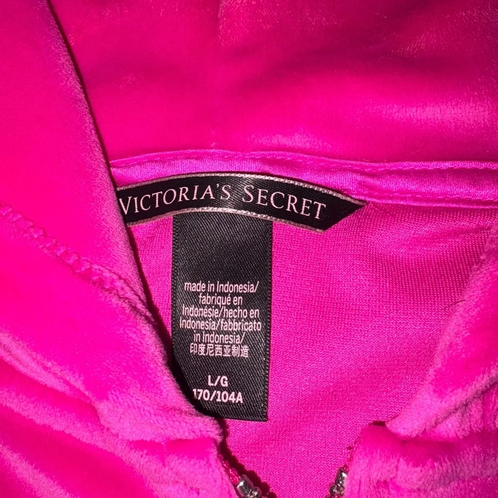 Victoria’s Secret Size L Hot Pink Velour Track Suit Cropped Hooded Jacket - Picture 4 of 5
